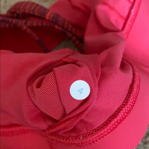 Lululemon Energy Bra - Picture 3 of 3